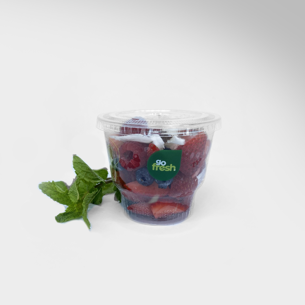 Coconut And Mix Berries "Go Fresh" - مكس بيري و شرايح جوز الهند سناك 